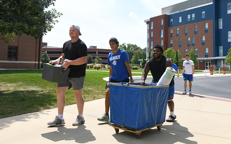 Residence Hall Move In